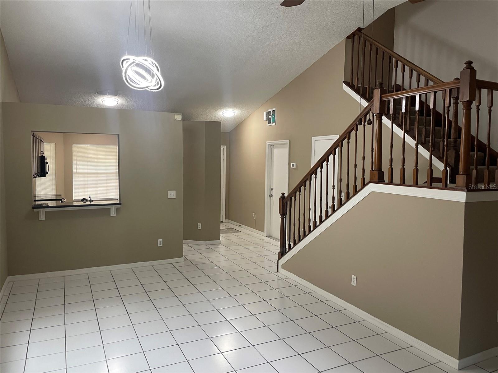 Image 9 of 35 For 6776 Brittany Chase Court