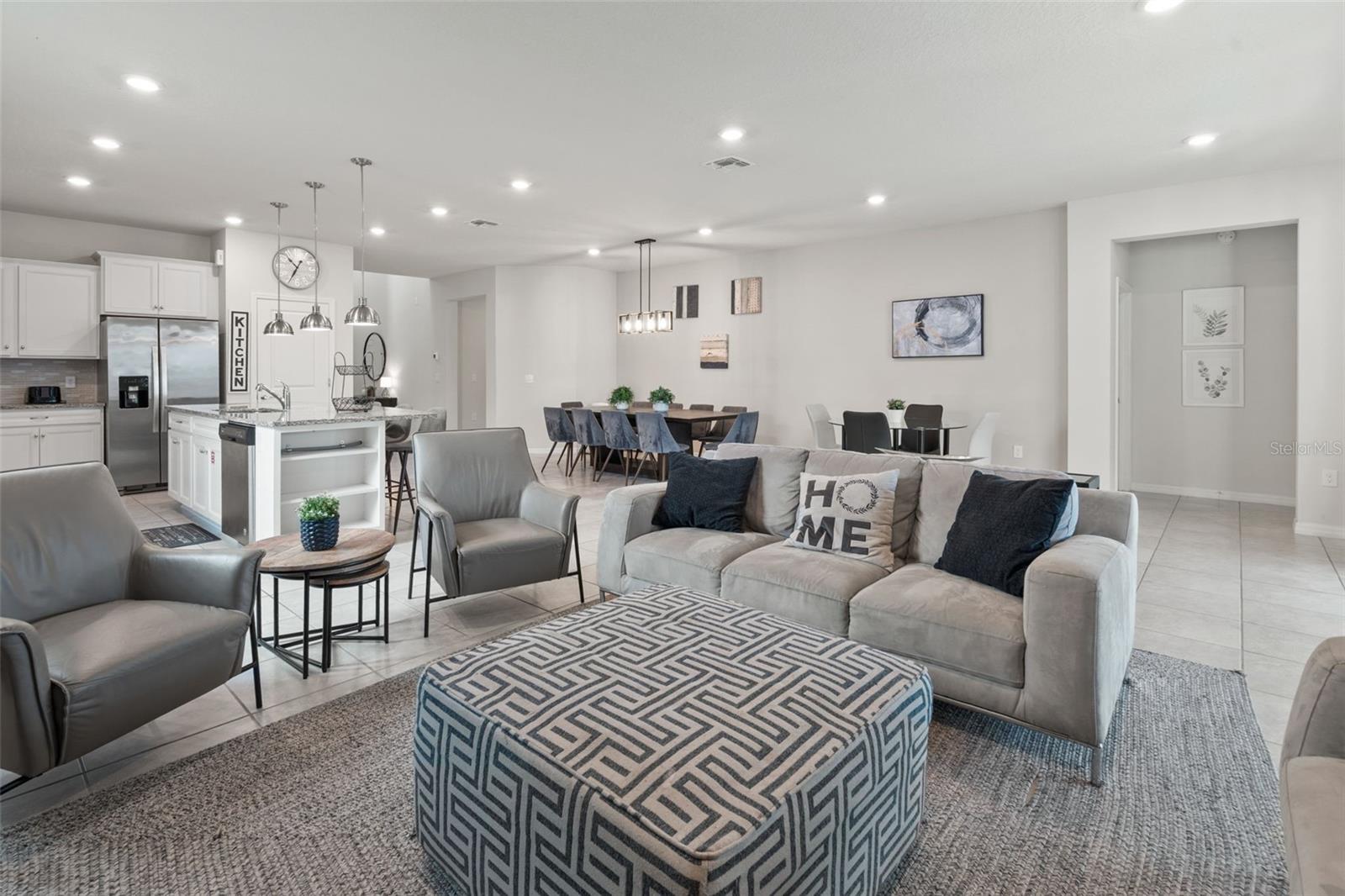 Image 11 of 54 For 2070 Lelani Circle