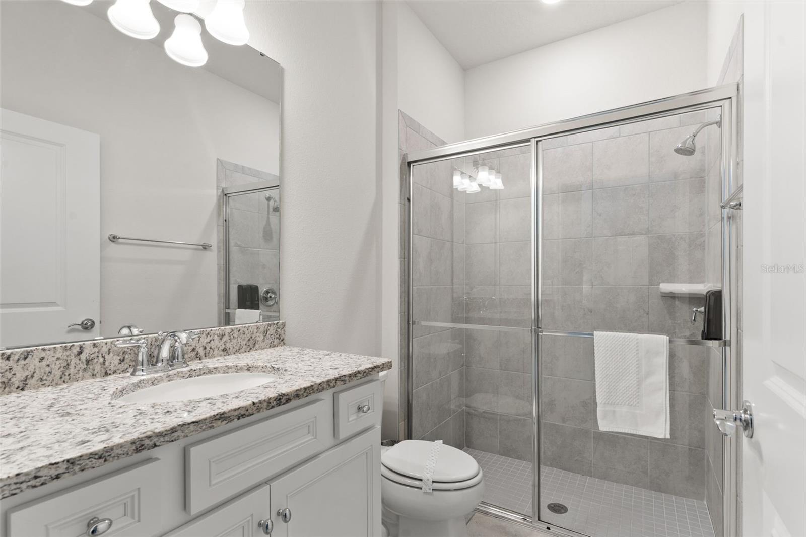 Image 46 of 54 For 2070 Lelani Circle