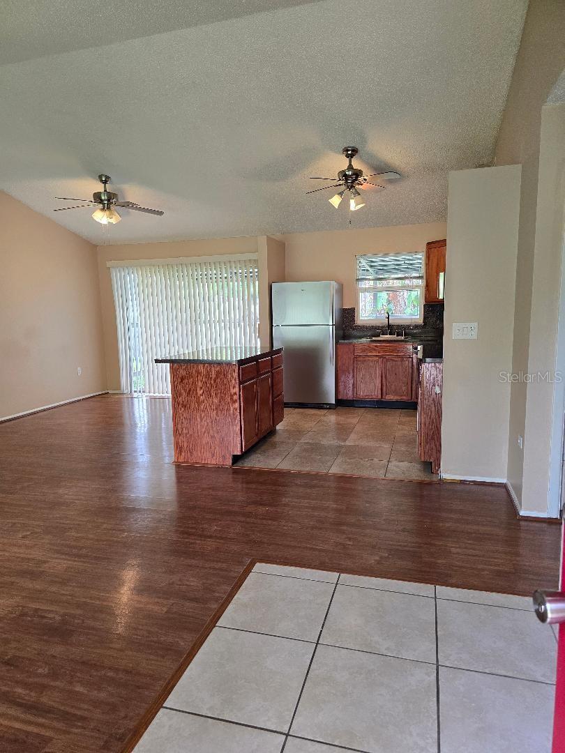 Image 2 of 23 For 7756 Ivory Terrace