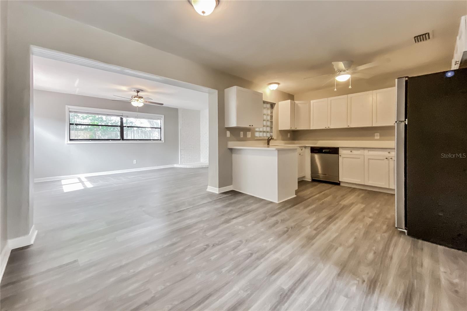 Image 4 of 16 For 1524 Sandy Lane