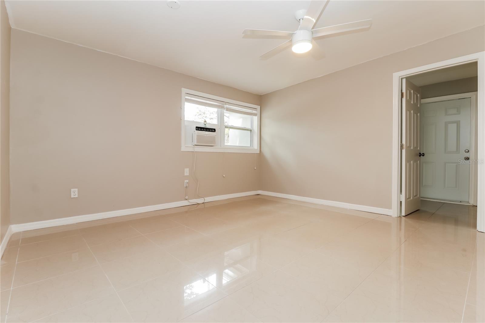 Image 8 of 16 For 1524 Sandy Lane
