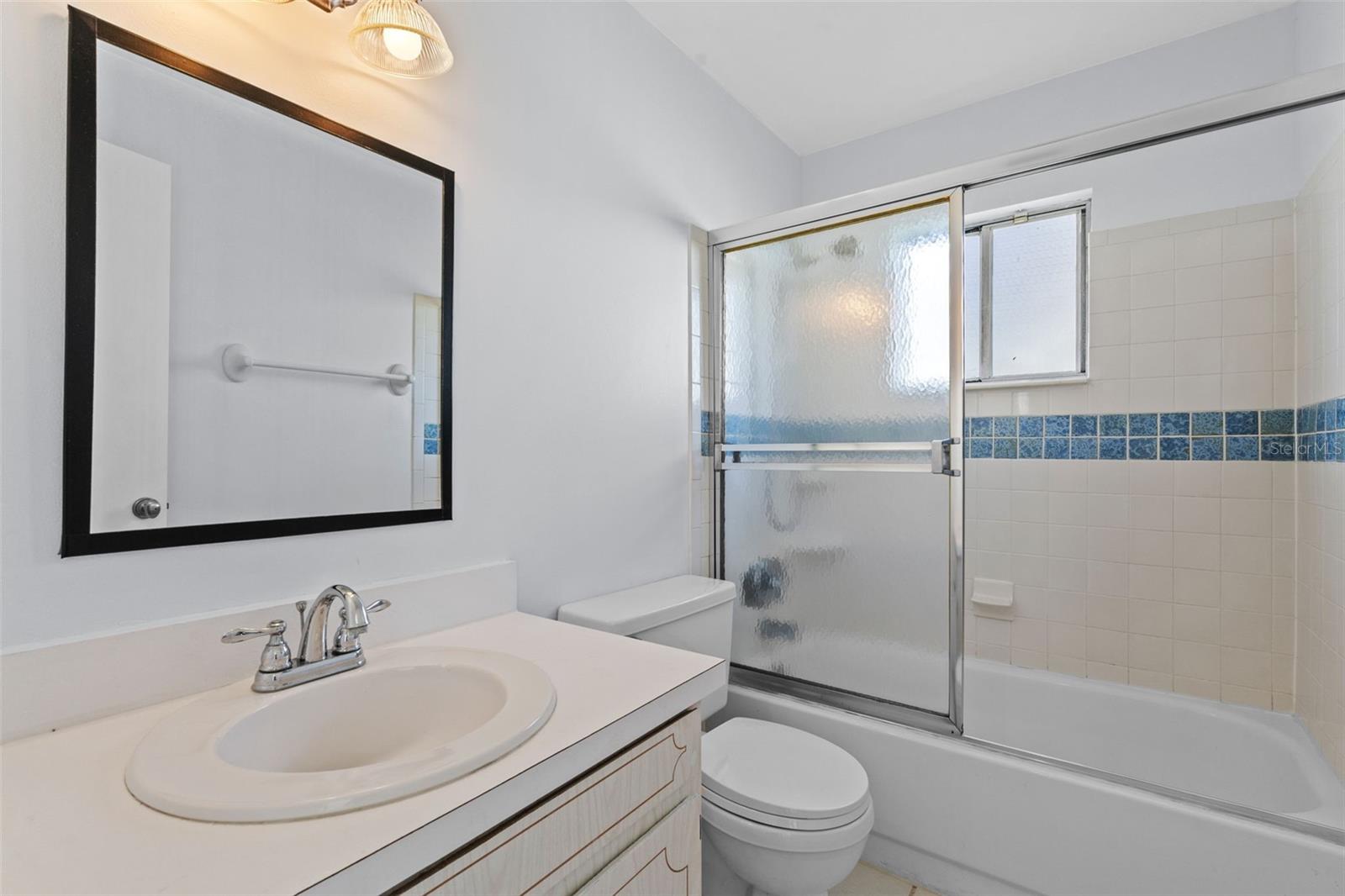 Image 15 of 20 For 2317 Woodleaf Court