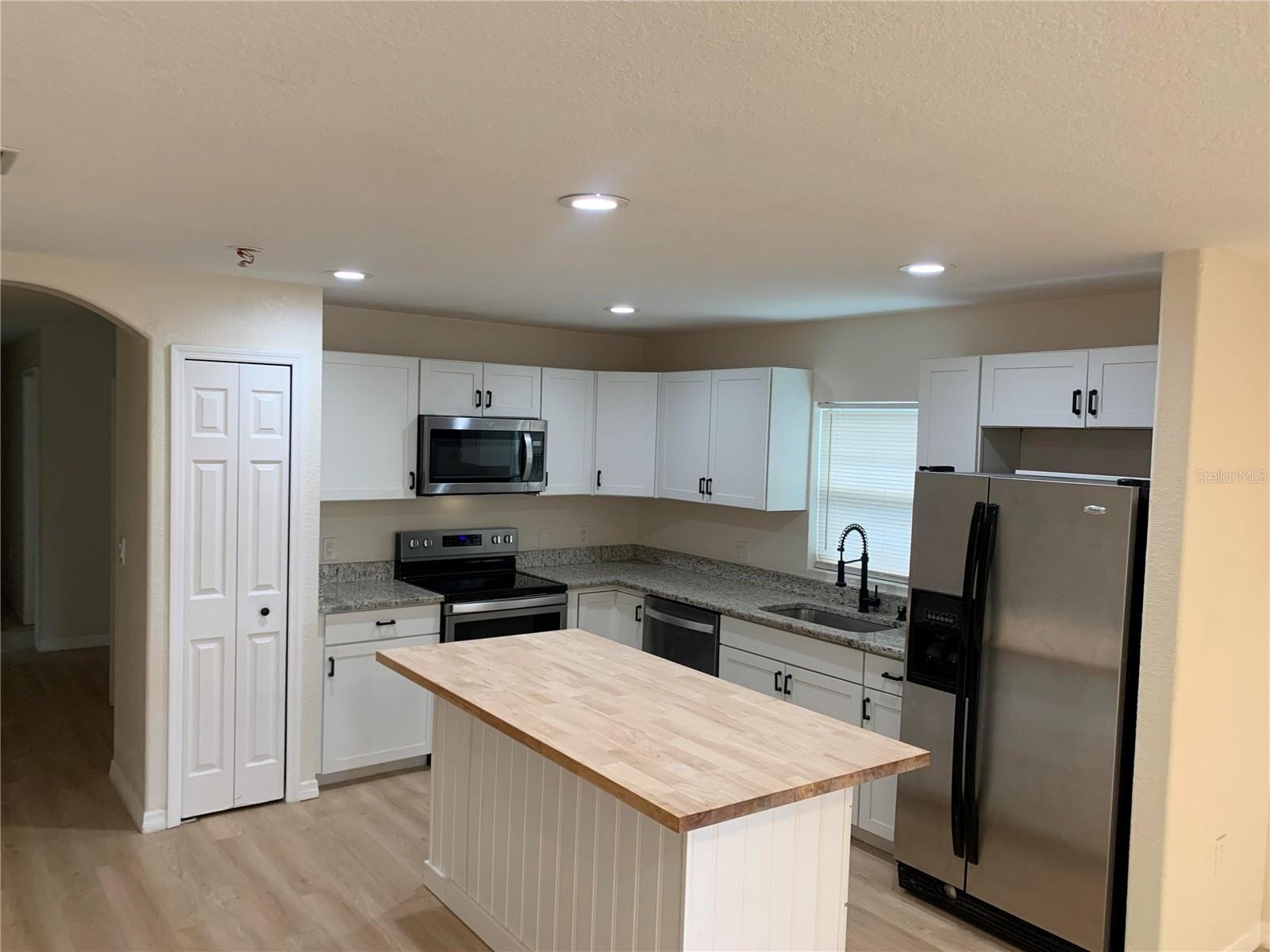 Image 4 of 12 For 2601 4th Avenue S