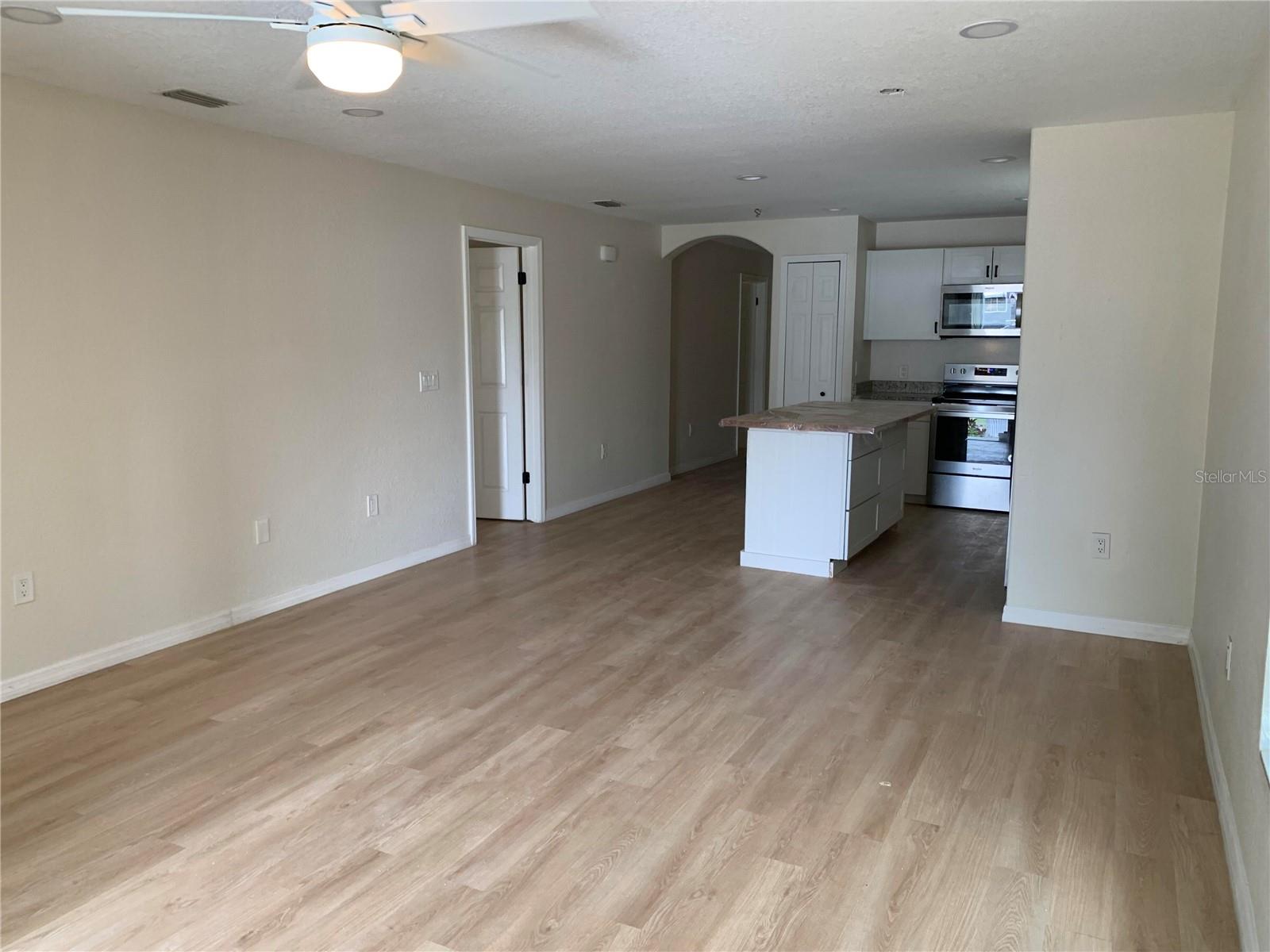 Image 5 of 12 For 2601 4th Avenue S