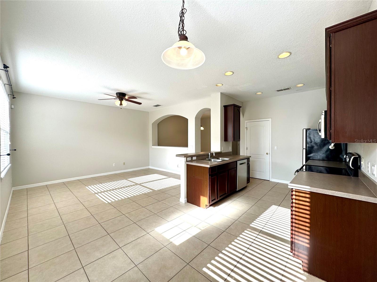 Image 5 of 29 For 13221 Silver Strand Falls Drive