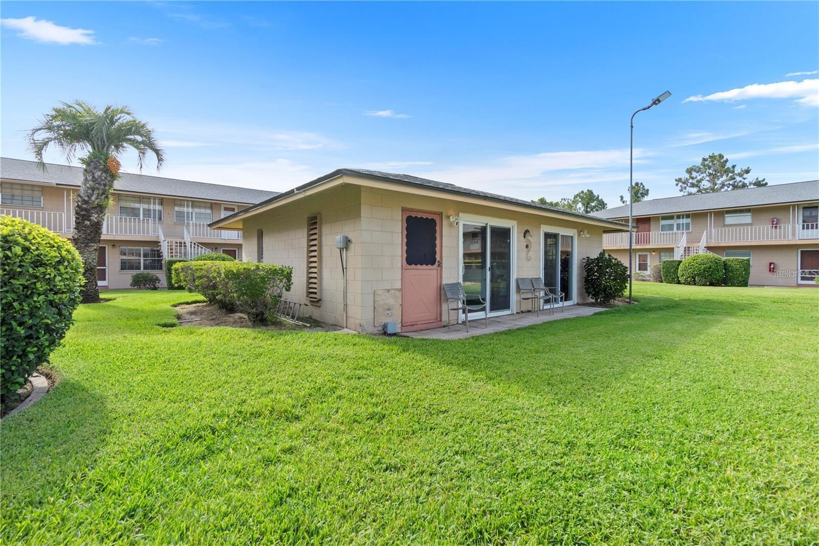 Image 4 of 13 For 1100 Caroline Street 121