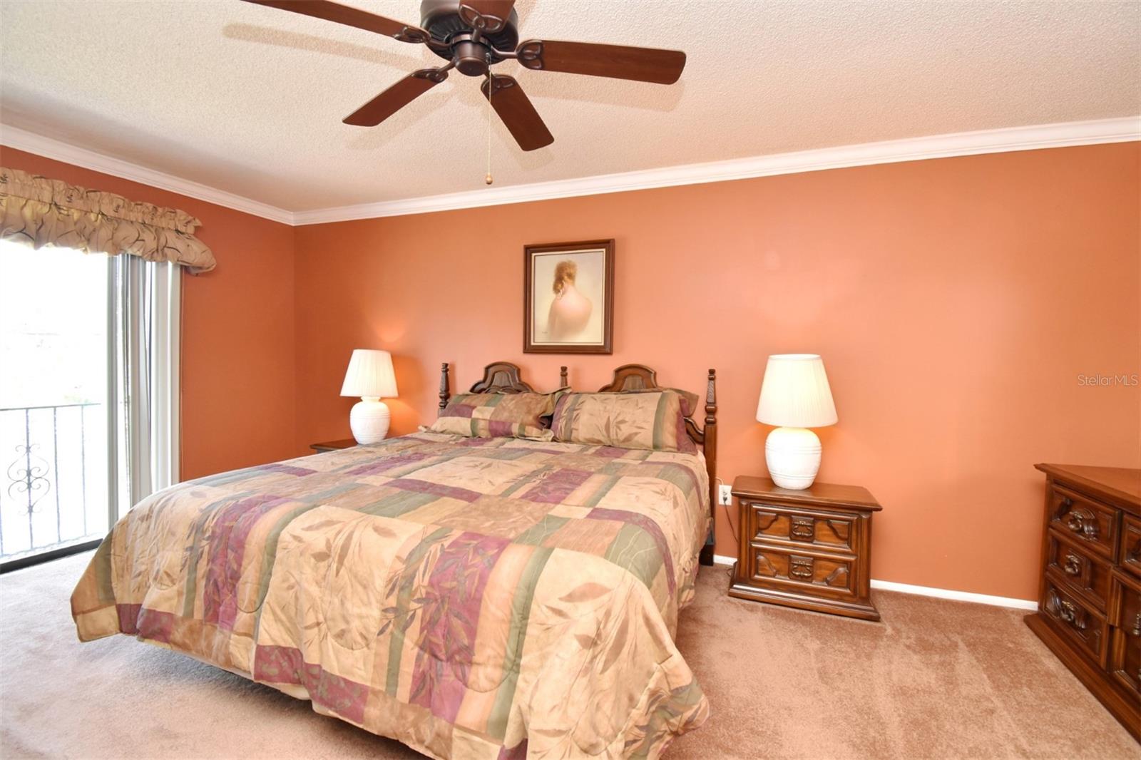 Image 25 of 37 For 6013 Village Circle 6013