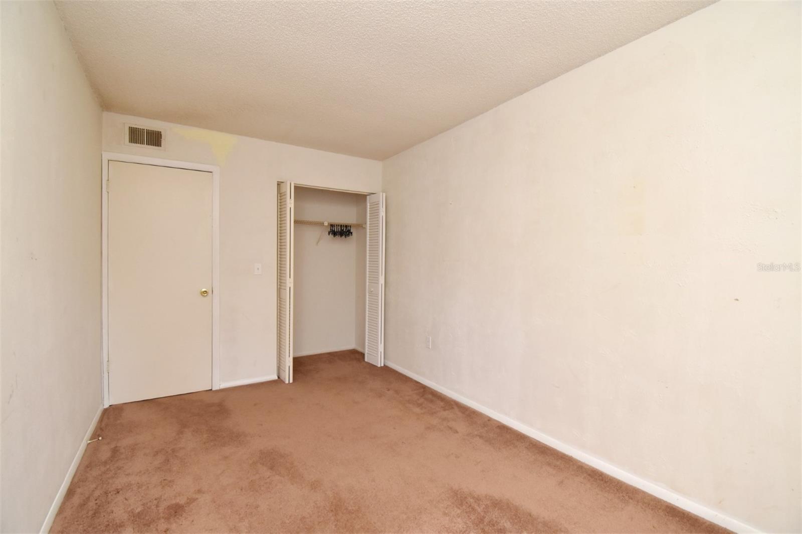 Image 35 of 37 For 6013 Village Circle 6013