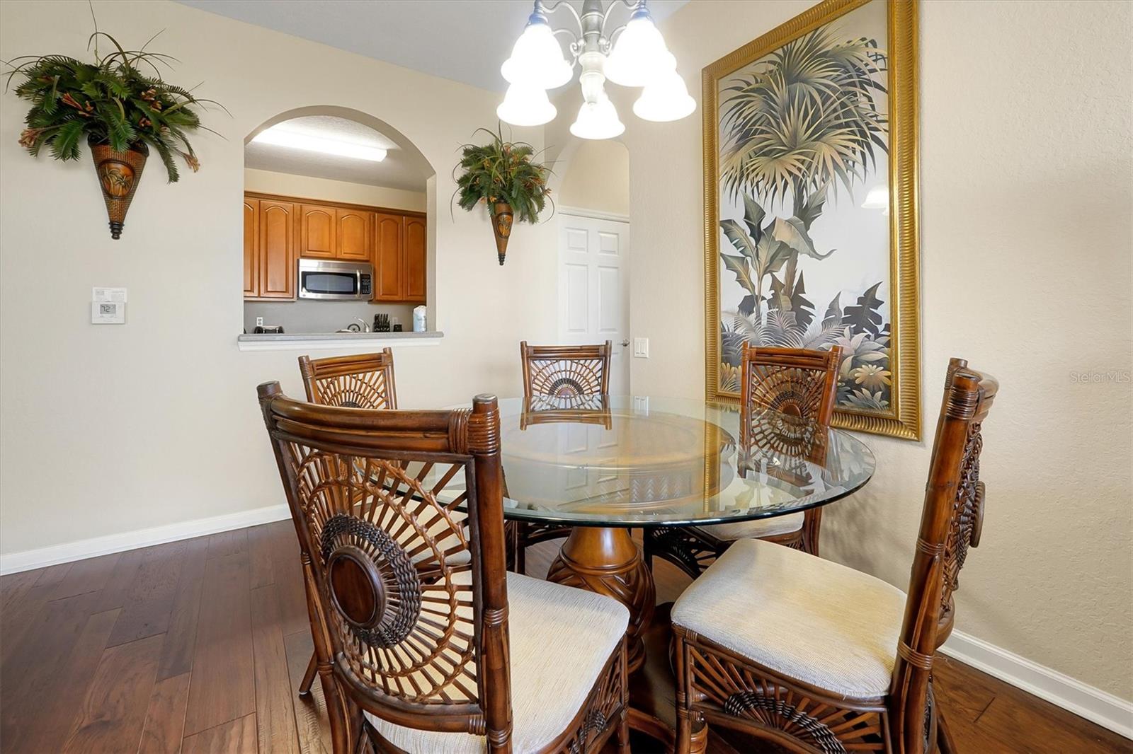 Image 14 of 45 For 4114 Breakview Drive 40402