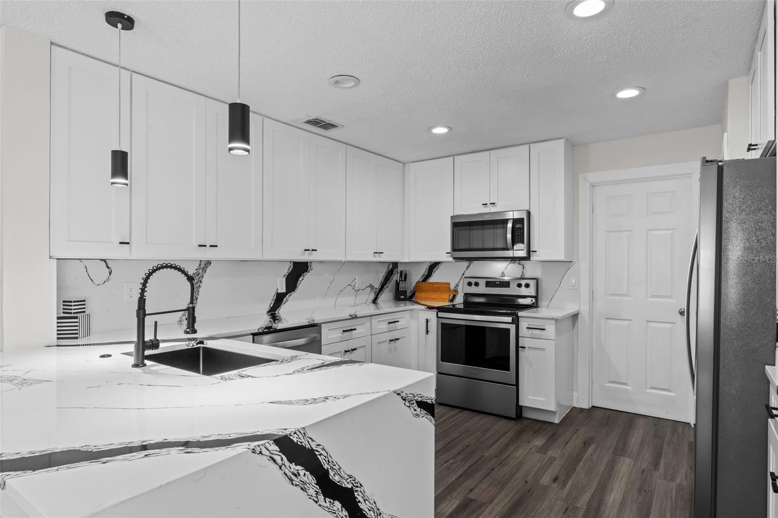 Image 15 of 22 For 2124 Florida Soapberry Boulevard