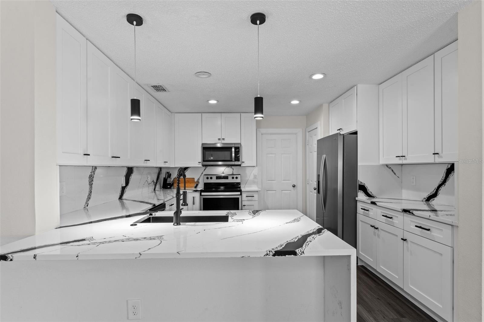 Image 16 of 22 For 2124 Florida Soapberry Boulevard