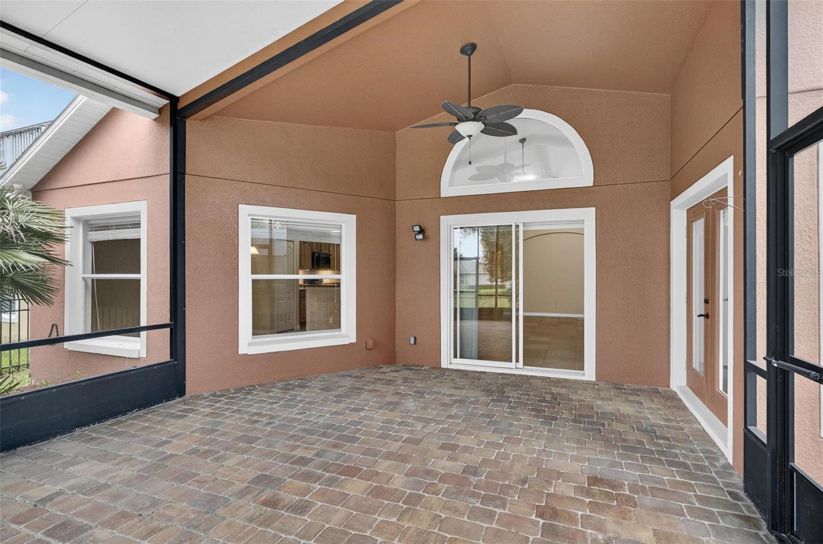 Image 44 of 62 For 140 Gladesdown Court