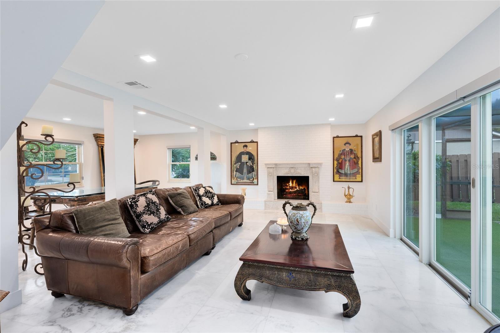 Image 10 of 52 For 7621 Orange Tree Lane