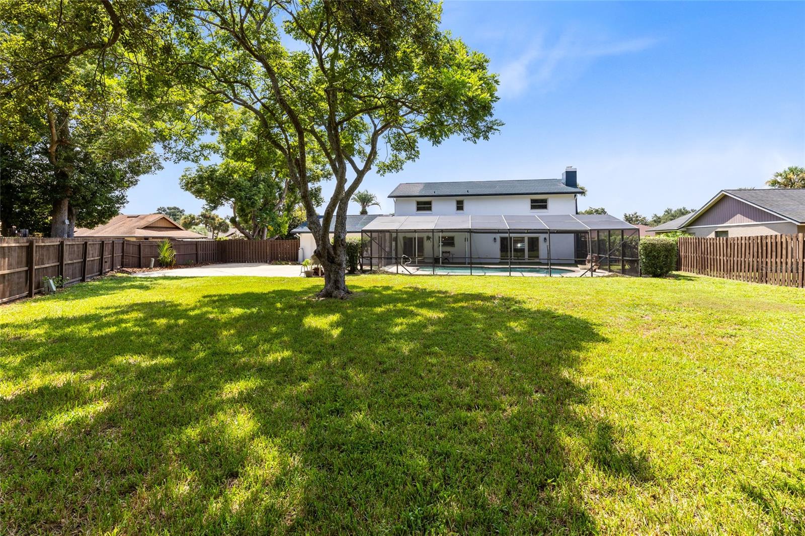 Image 33 of 52 For 7621 Orange Tree Lane