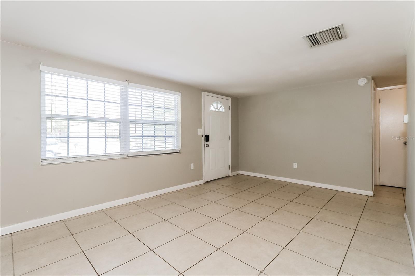 Image 4 of 16 For 7704 Birchwood Drive