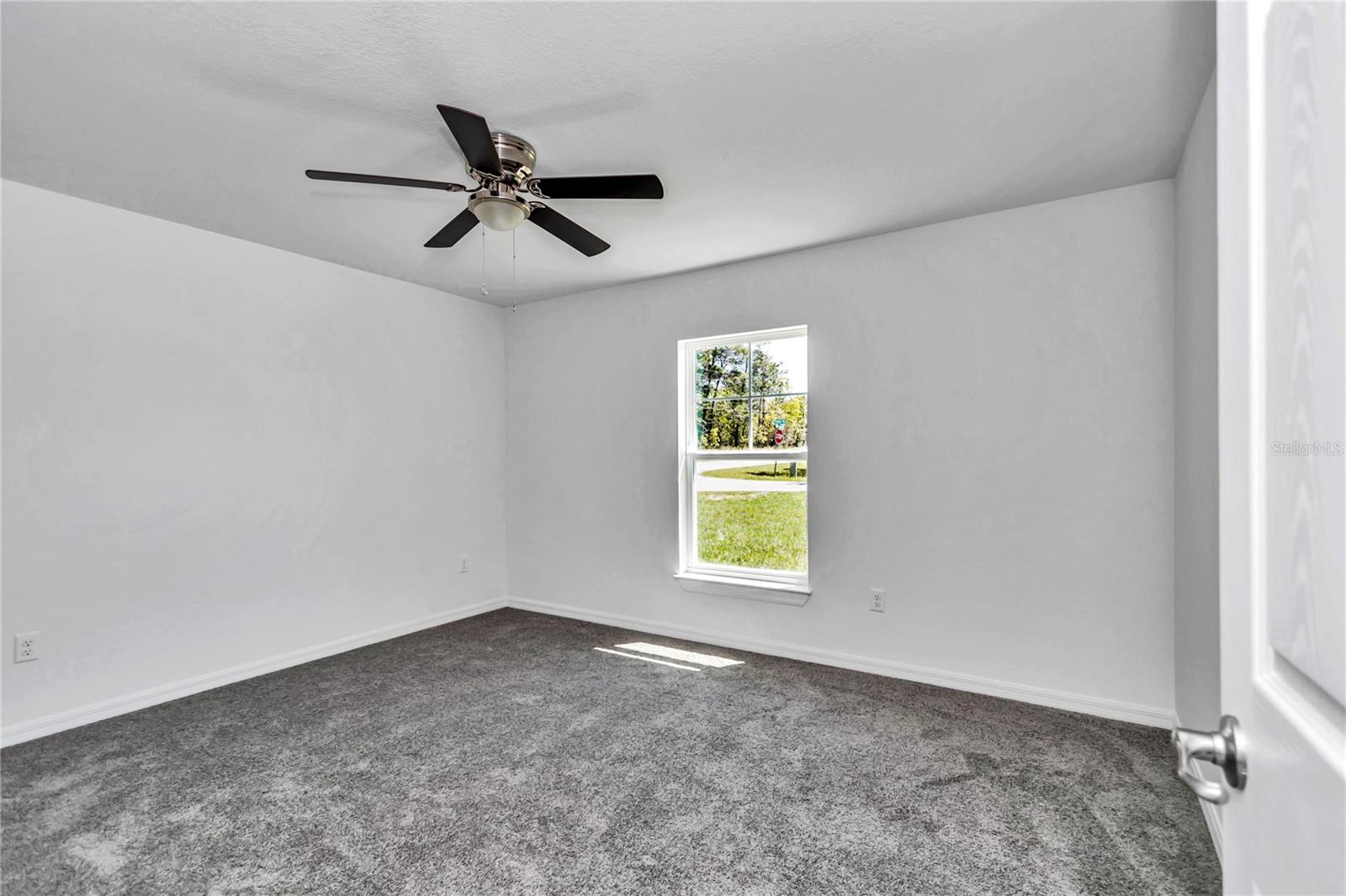 Image 16 of 26 For 8677 157th Place