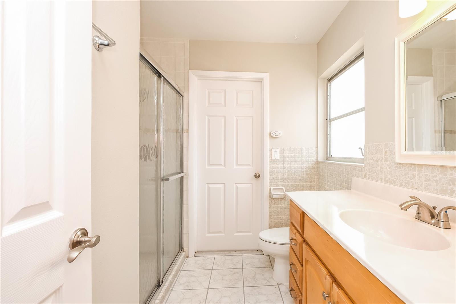 Image 11 of 16 For 3111 Mercer Road