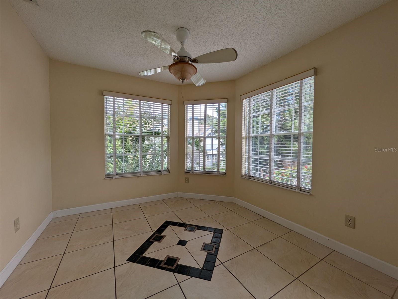 Image 5 of 20 For 935 Birmingham Court 207