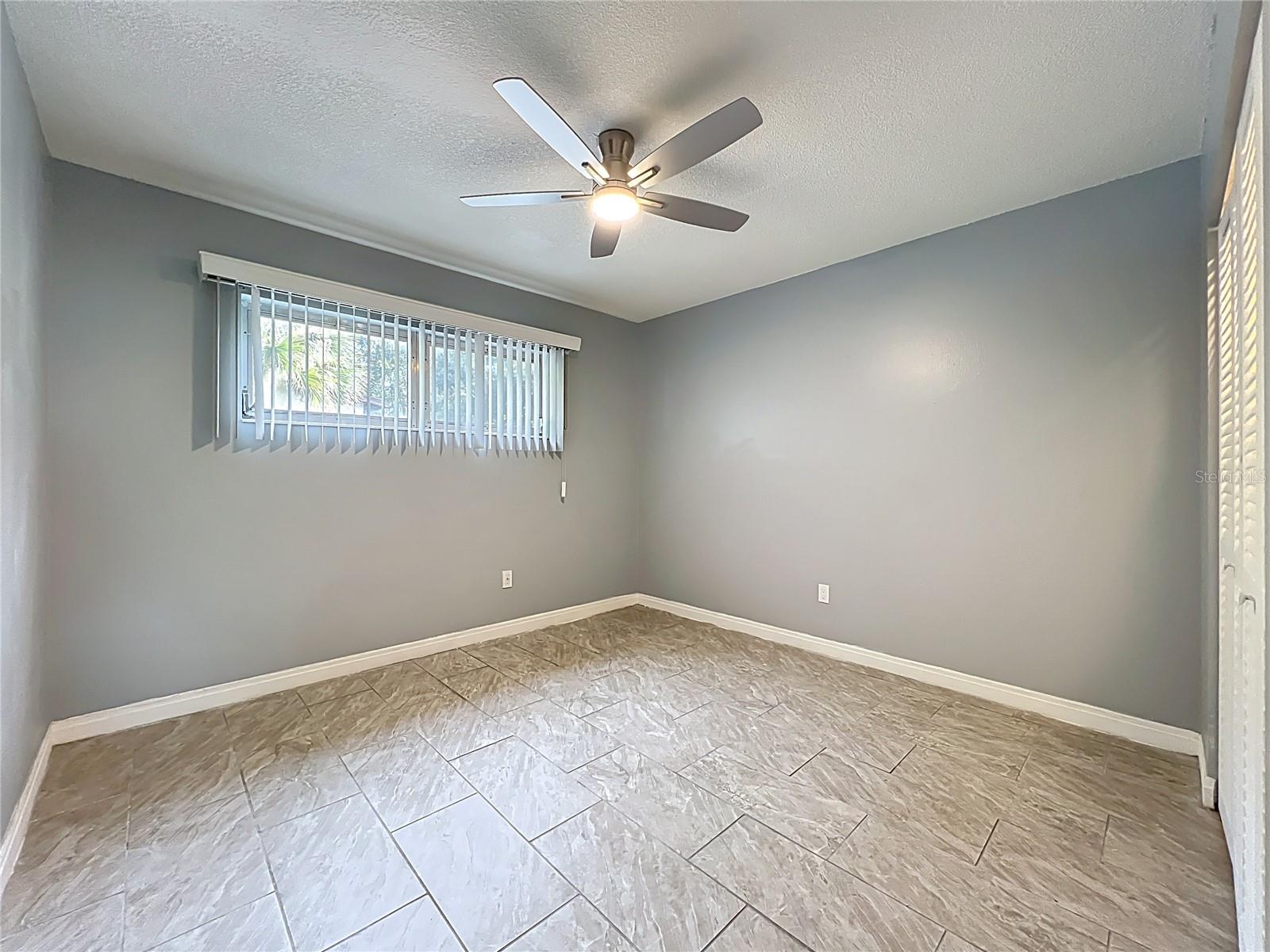 Image 18 of 41 For 825 Primrose Drive 113