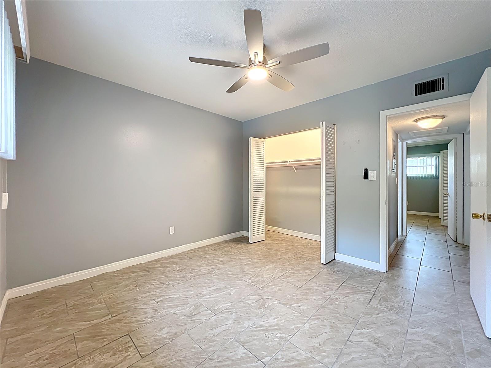 Image 20 of 41 For 825 Primrose Drive 113