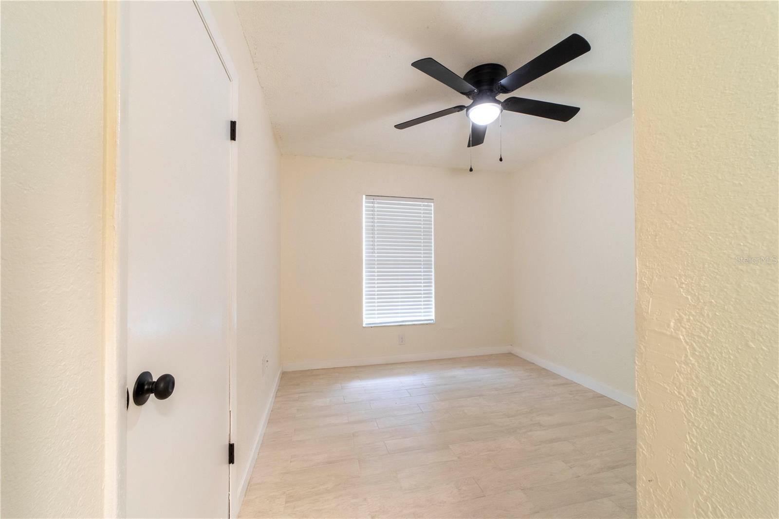 Image 13 of 42 For 745 Jackson Avenue