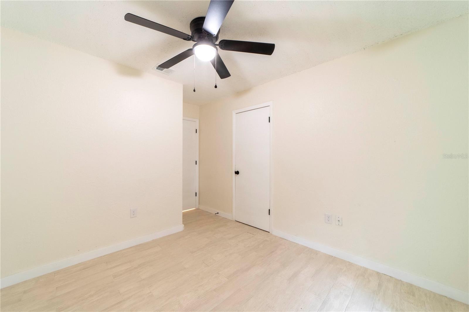 Image 14 of 42 For 745 Jackson Avenue