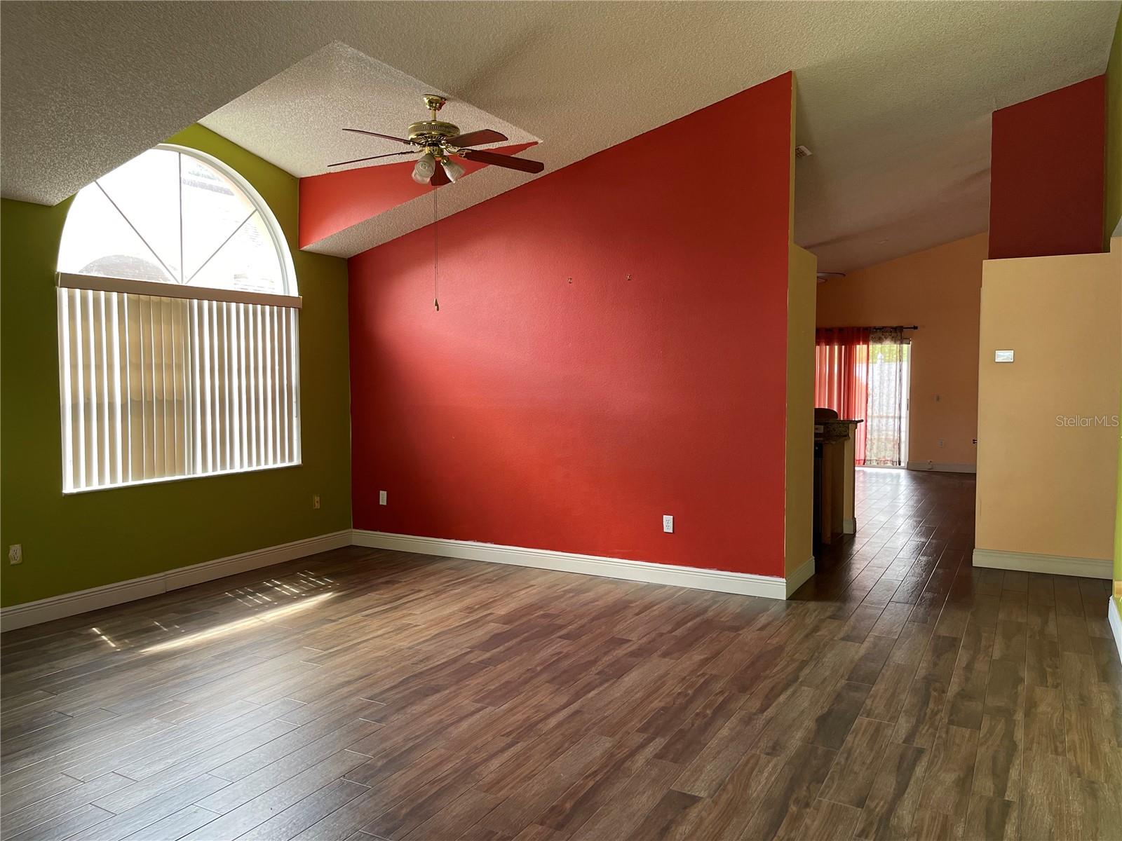 Image 2 of 6 For 2732 Cahill Way