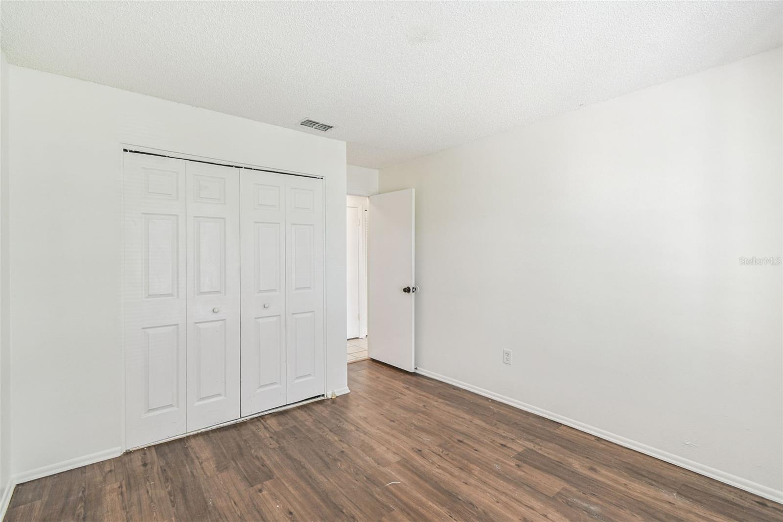 Image 22 of 43 For 11139 Stone Gate Ct