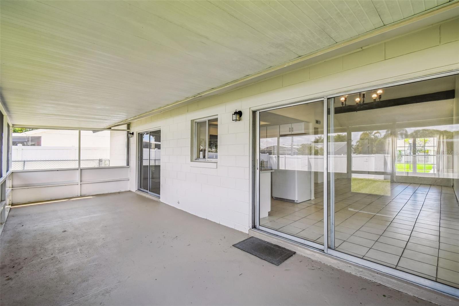 Image 29 of 43 For 11139 Stone Gate Ct