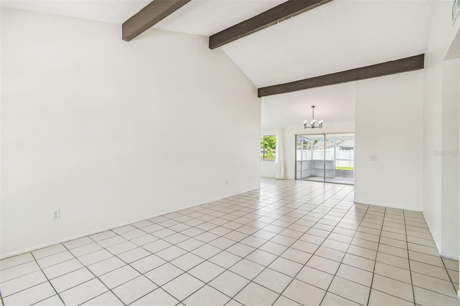 Image 5 of 43 For 11139 Stone Gate Ct