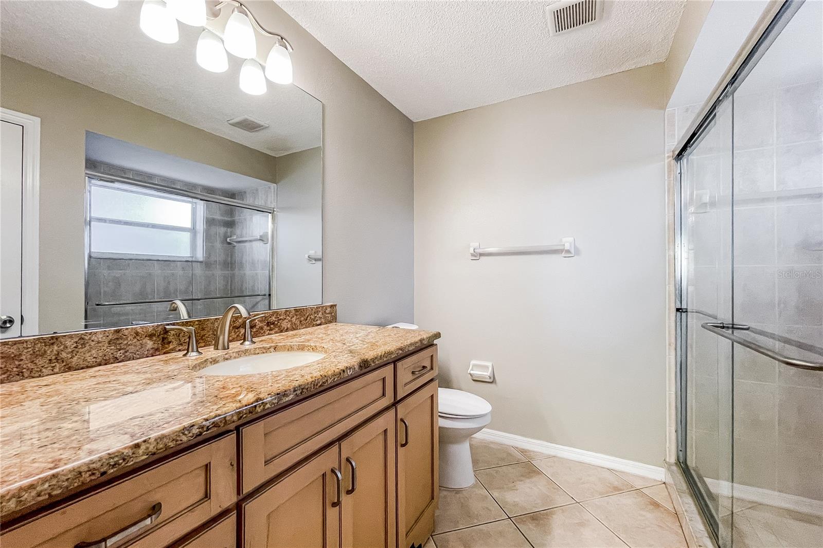 Image 11 of 16 For 3173 Parkhill Avenue
