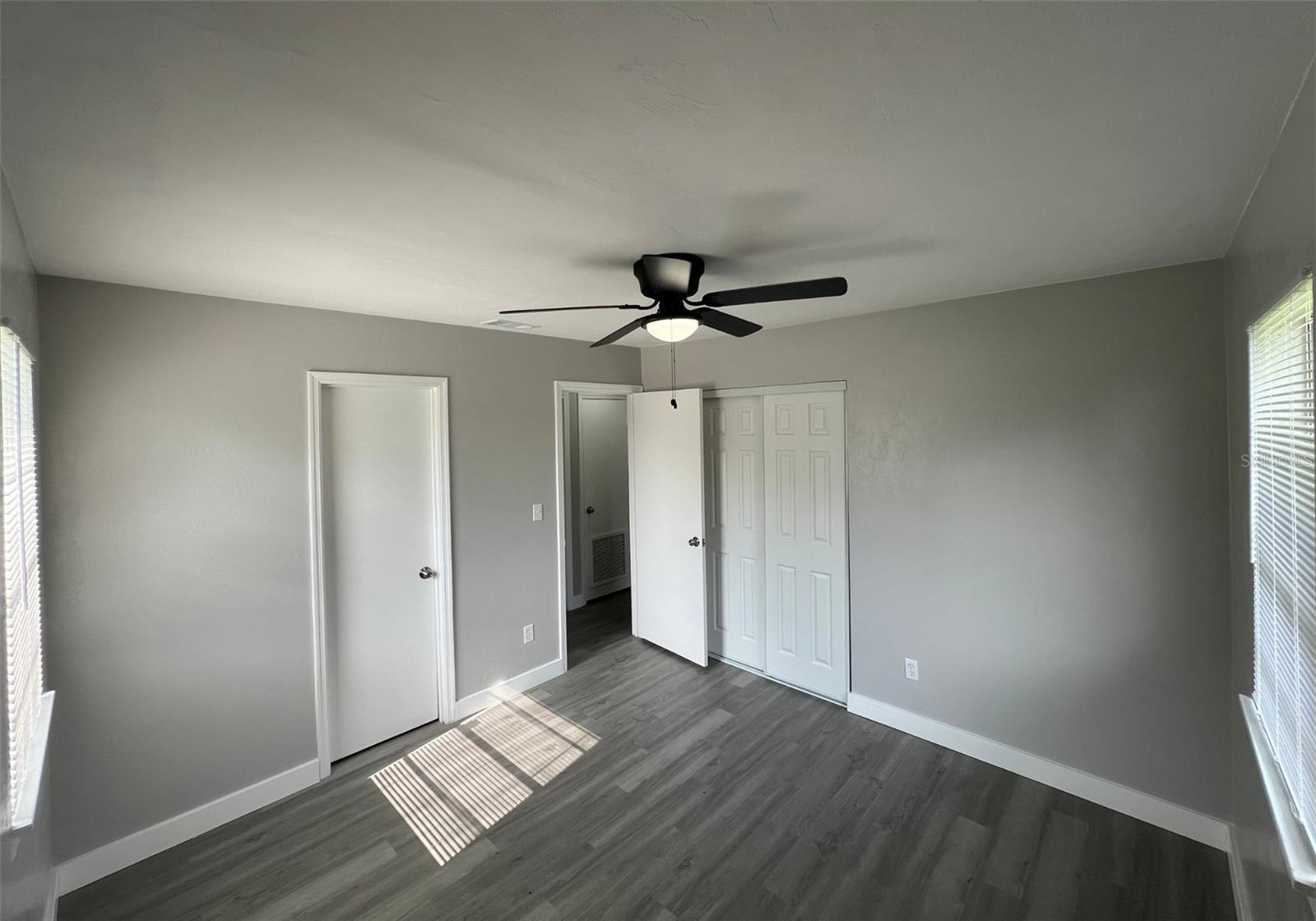 Image 10 of 30 For 2708 Sandalwood Drive
