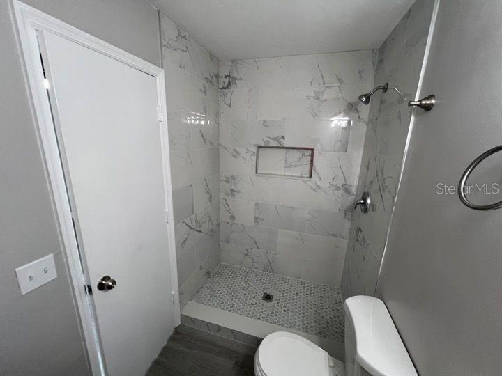 Image 16 of 30 For 2708 Sandalwood Drive