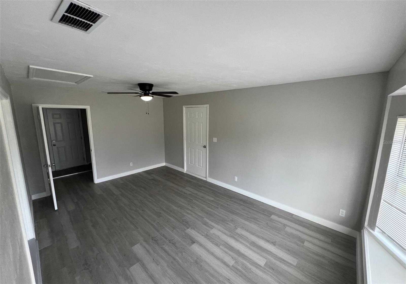 Image 7 of 30 For 2708 Sandalwood Drive
