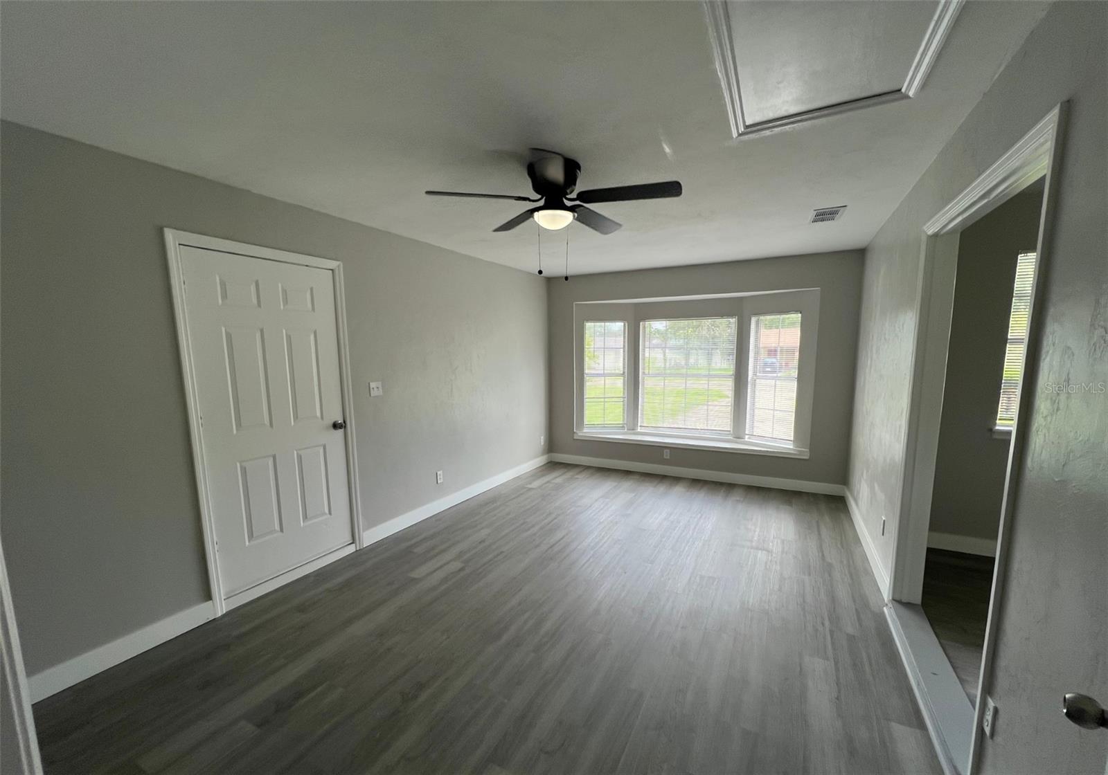 Image 8 of 30 For 2708 Sandalwood Drive