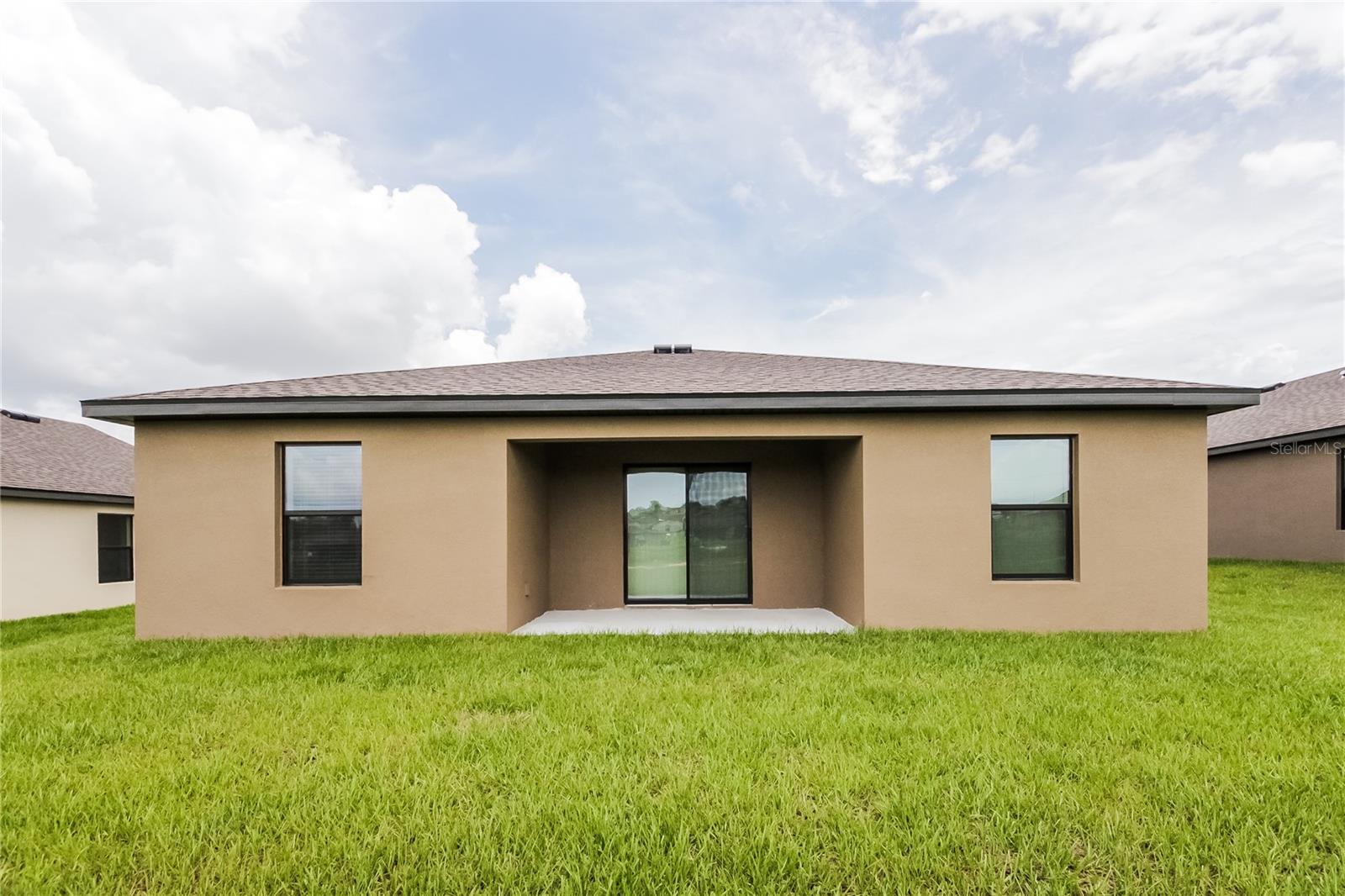 Image 16 of 16 For 1467 Swan Lake Circle