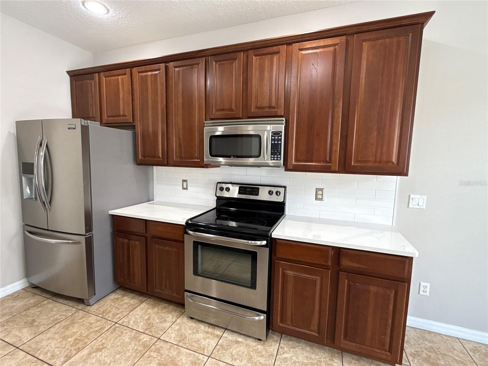 Image 8 of 34 For 2121 J Lawson Boulevard