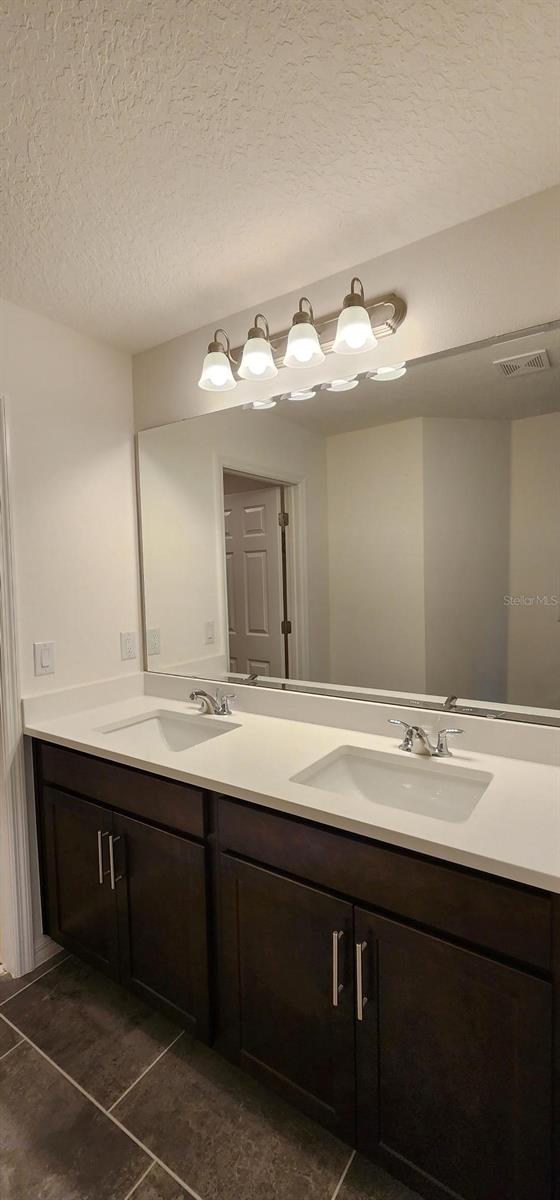 Image 13 of 21 For 4025 Serene Water Avenue