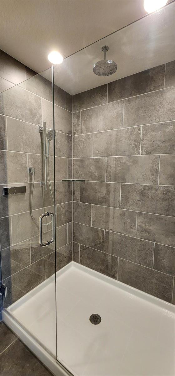 Image 14 of 21 For 4025 Serene Water Avenue