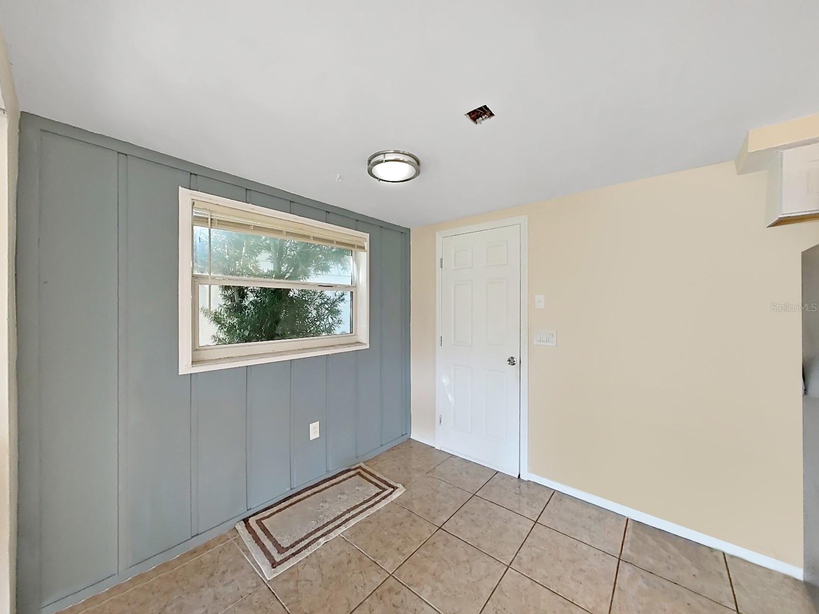 Image 7 of 49 For 12506 River Mill Drive