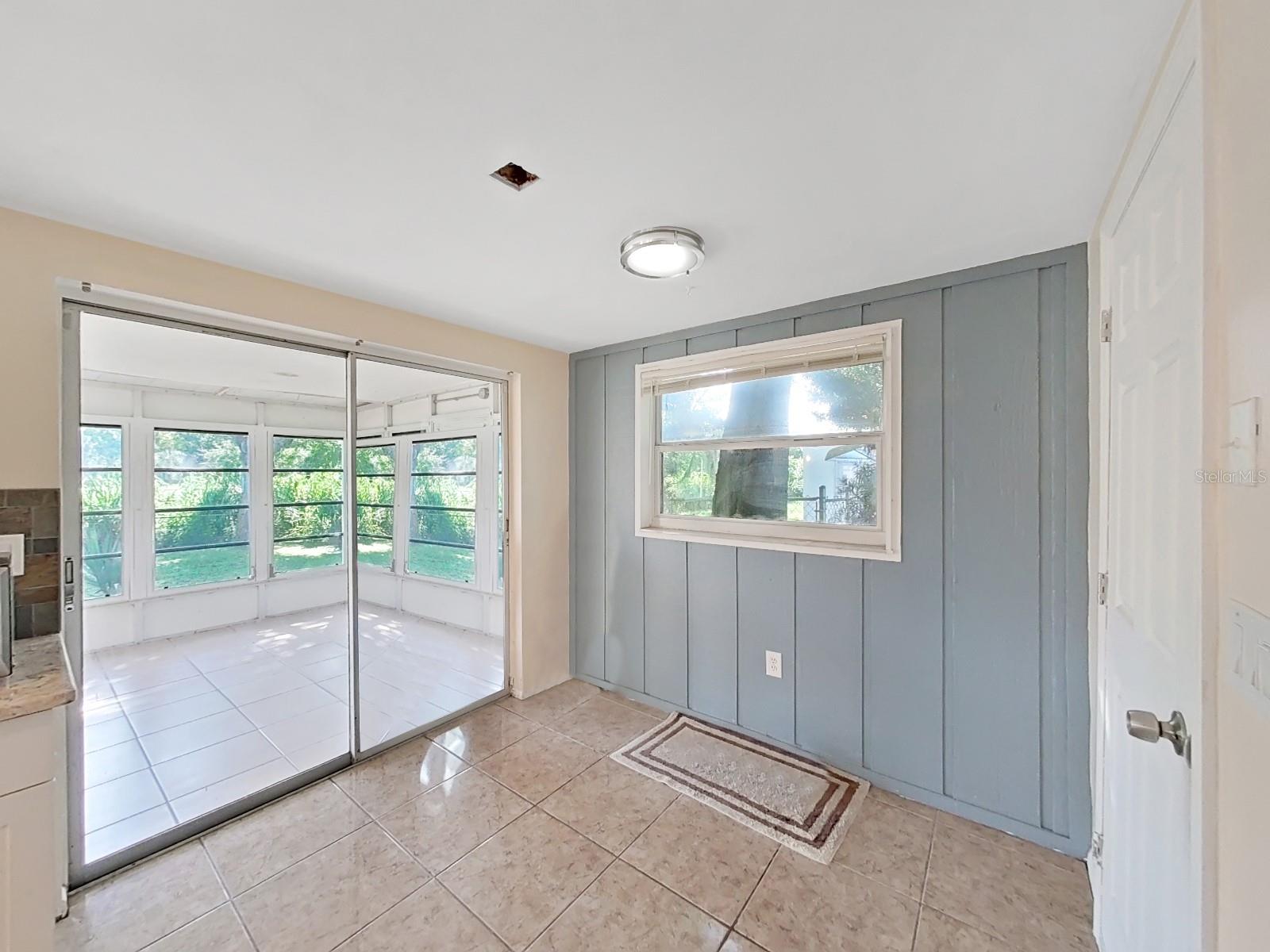 Image 9 of 49 For 12506 River Mill Drive