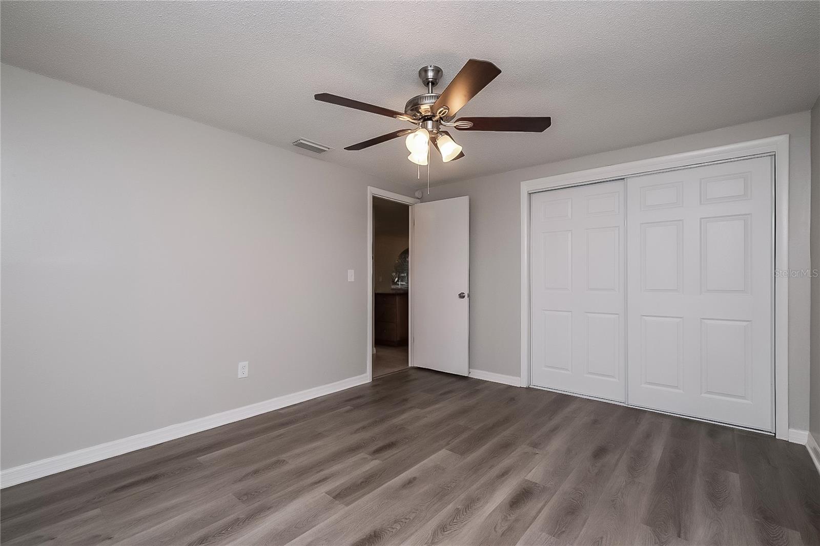 Image 13 of 16 For 7226 Exemplar Drive