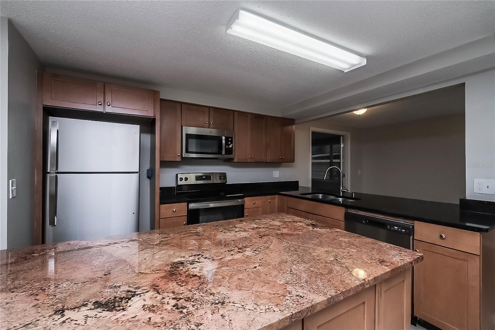 Image 5 of 16 For 7226 Exemplar Drive