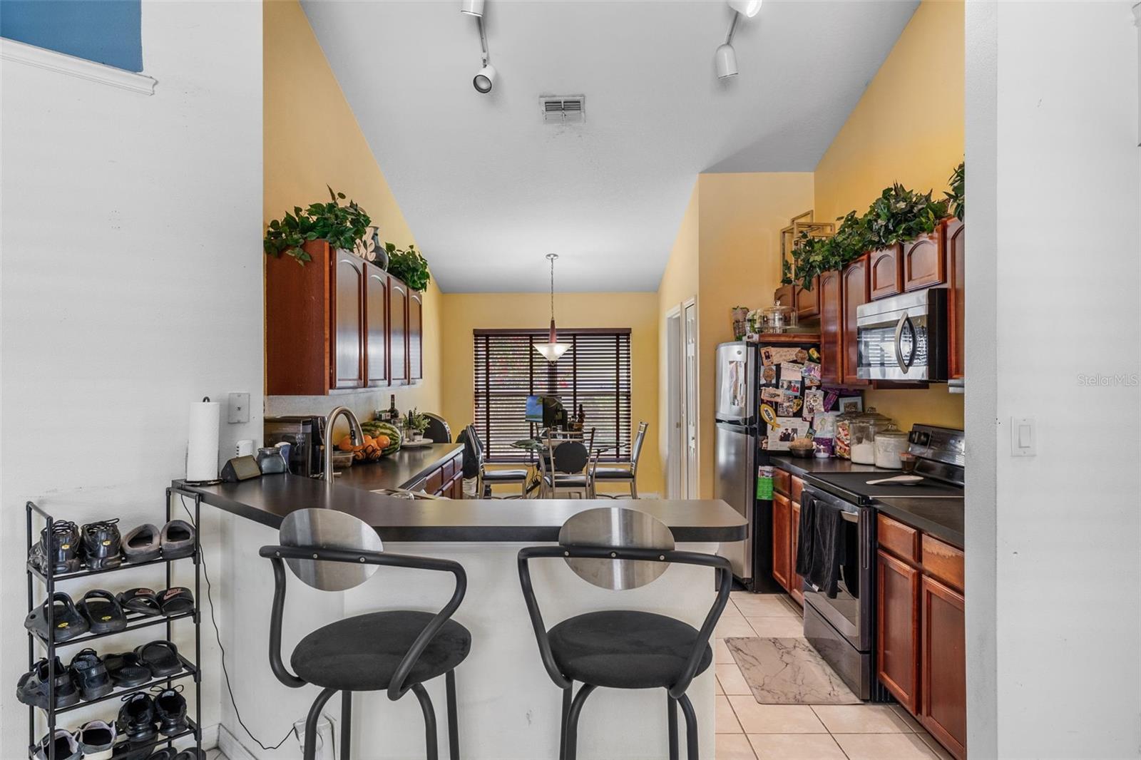 Image 8 of 20 For 480 Lisa Karen Circle