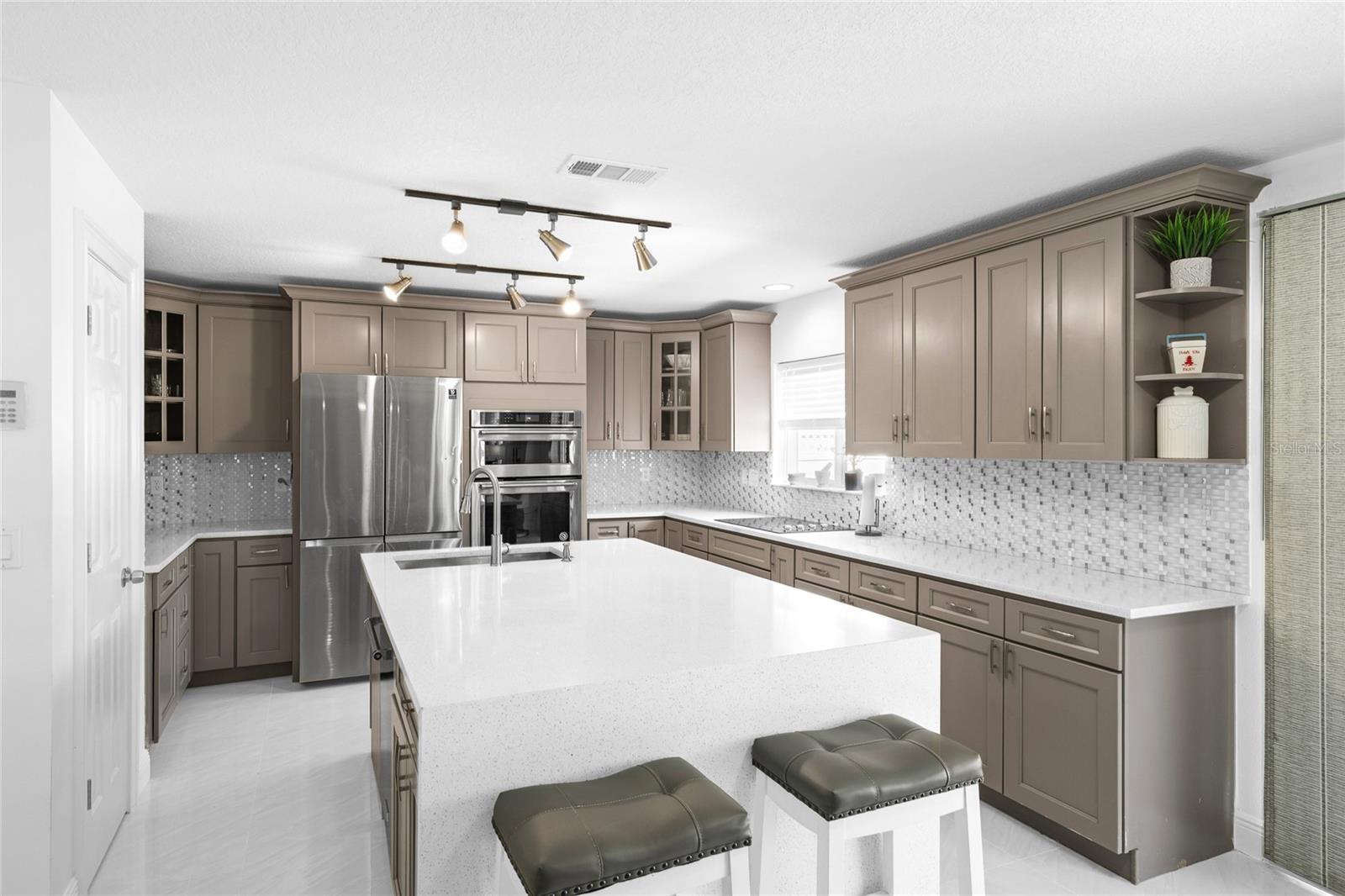 Image 11 of 45 For 3064 Tobago Avenue