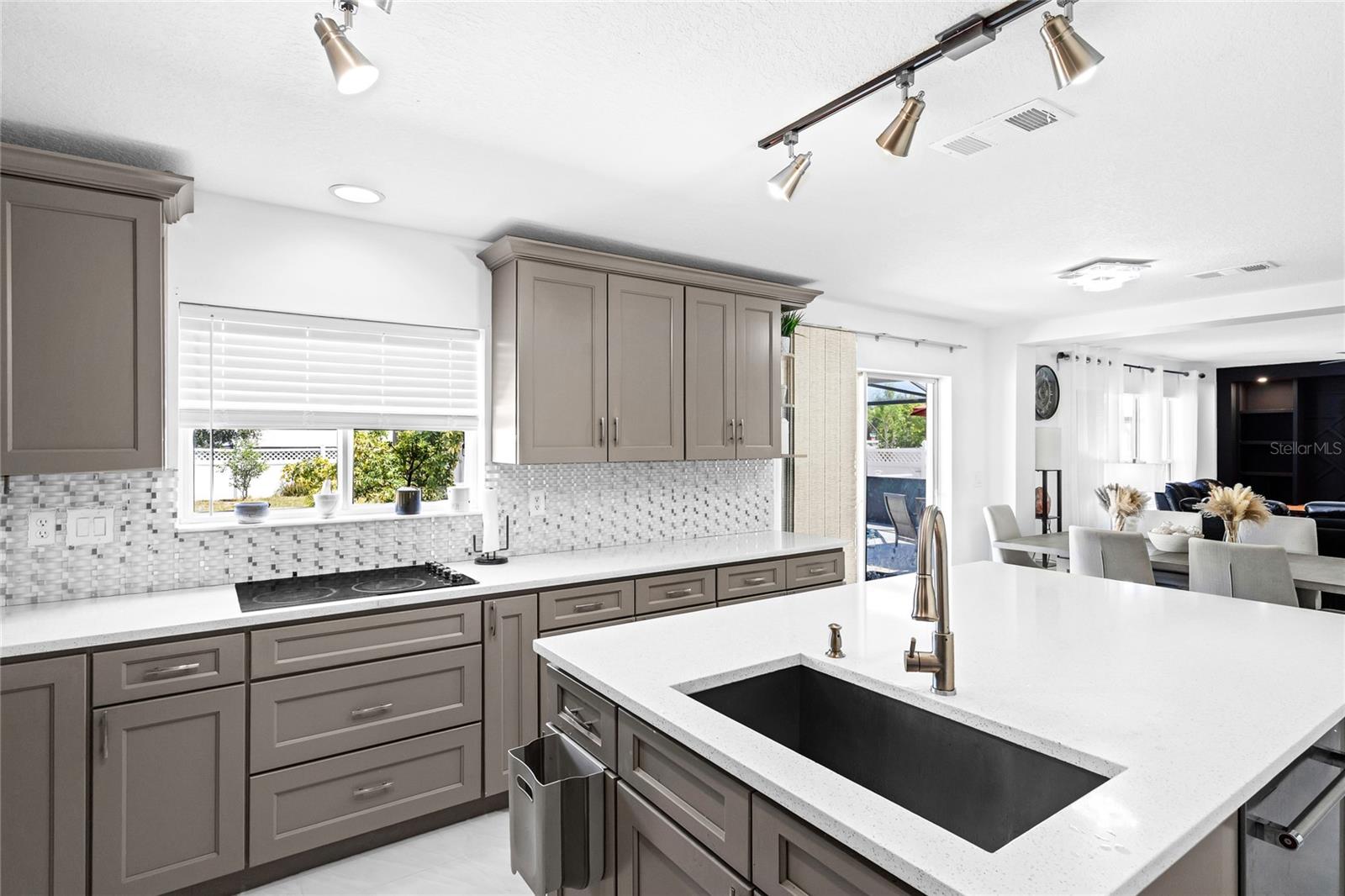 Image 13 of 45 For 3064 Tobago Avenue