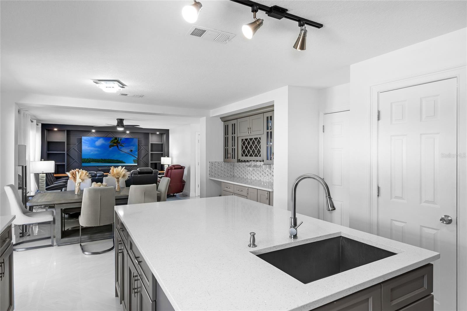 Image 14 of 45 For 3064 Tobago Avenue