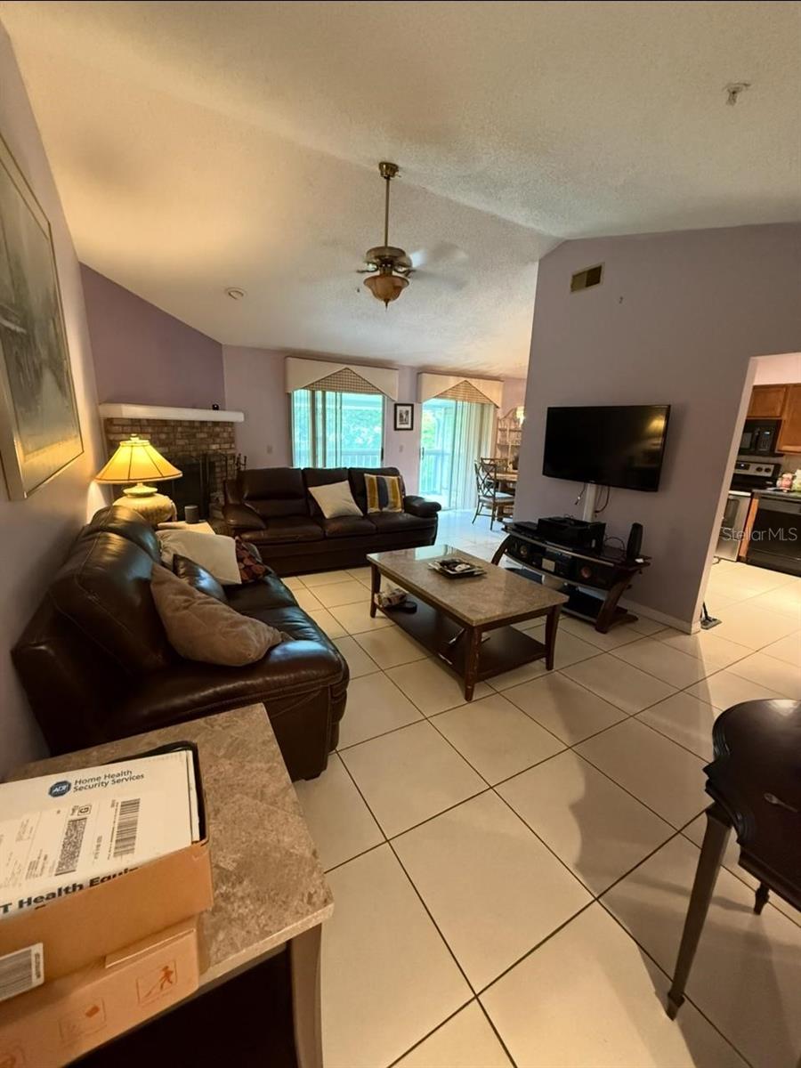 Image 6 of 9 For 5282 Tunbridge Wells Lane 1403