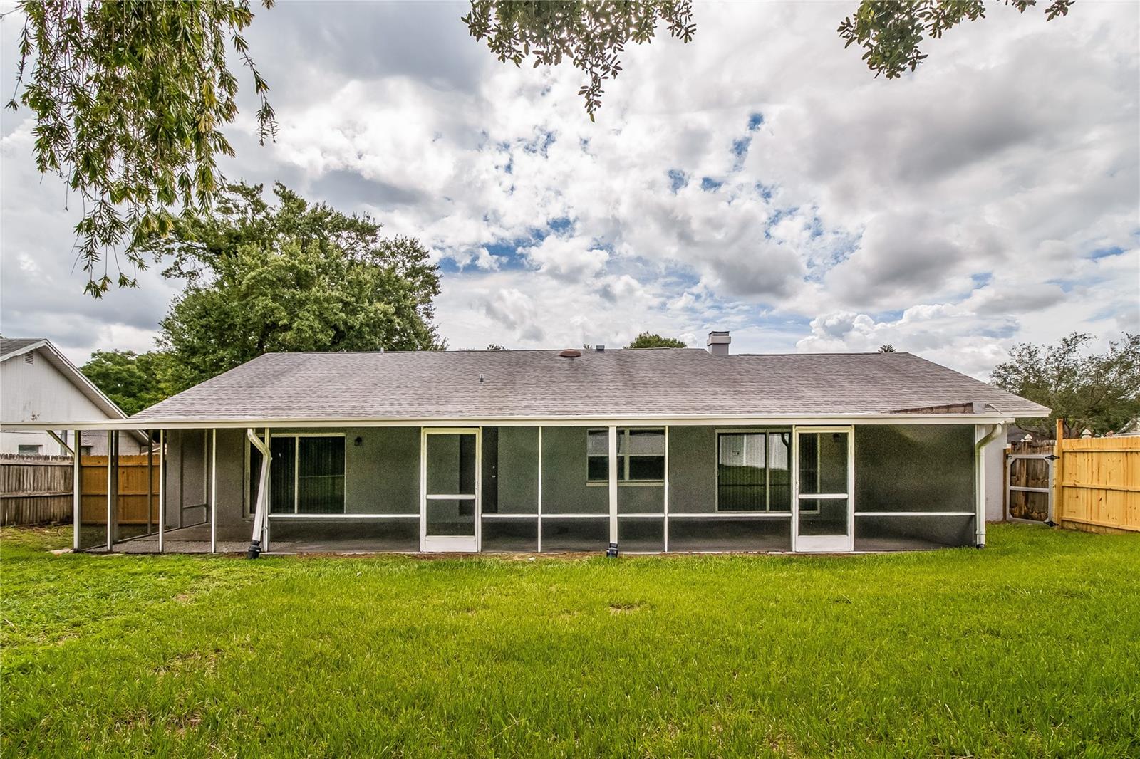 Image 16 of 16 For 822 Black Knight Drive